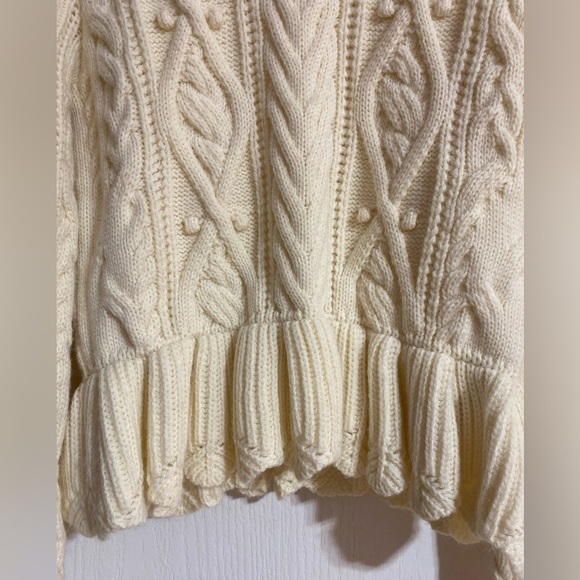 NWOT Zara Wool Blend Peplum Cable Knit Warm High Neck Cream Sweater Size Medium - Picture 9 of 13